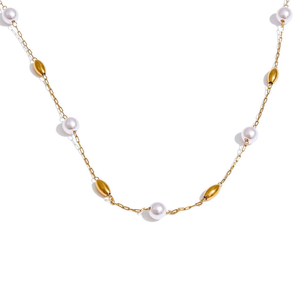 Elevate Your Style with Our Chic 18K Gold Plated Simulated Pearl Chain Necklace - Tarnish Resistant and Perfect for Any Occasion